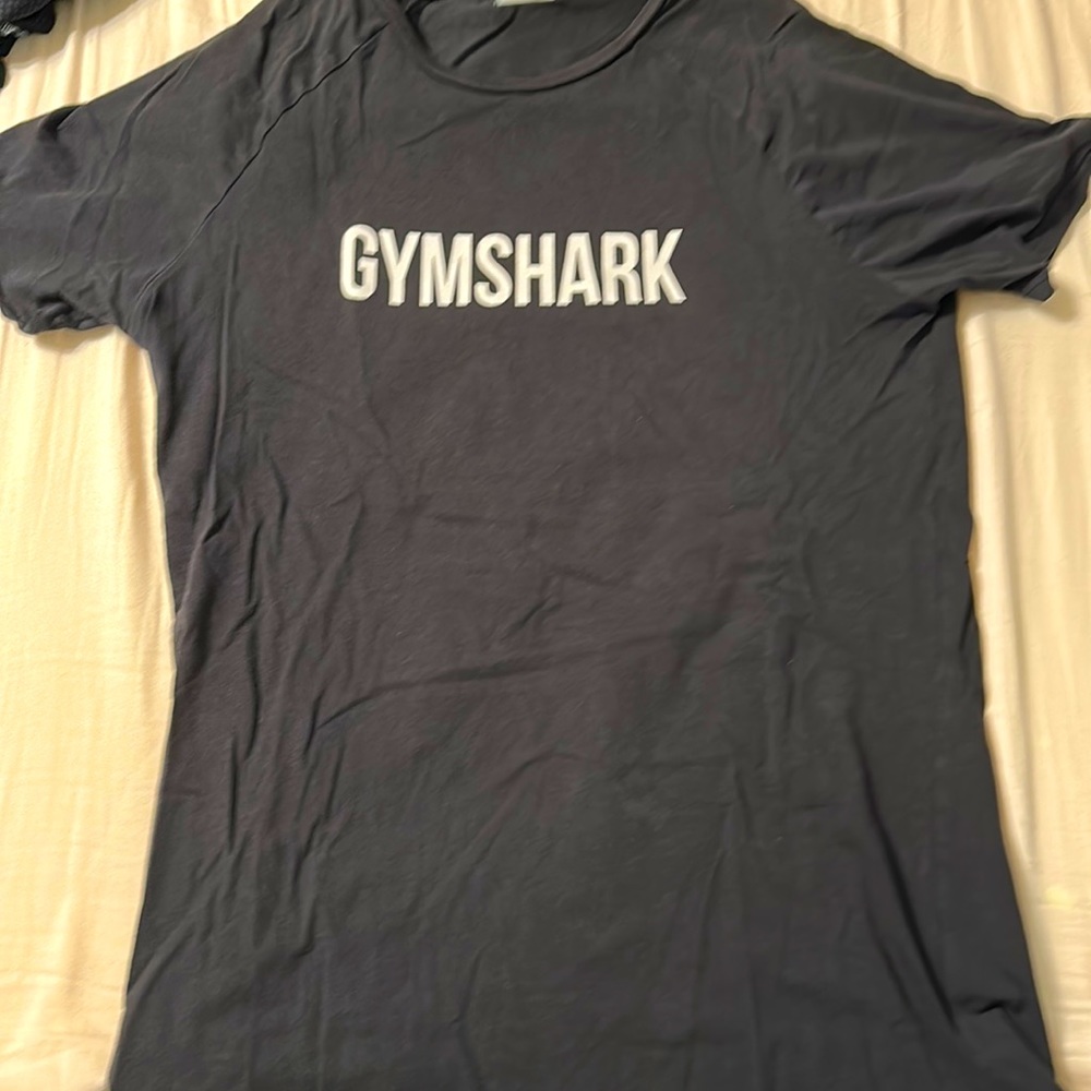 Gymshark Black Tee small